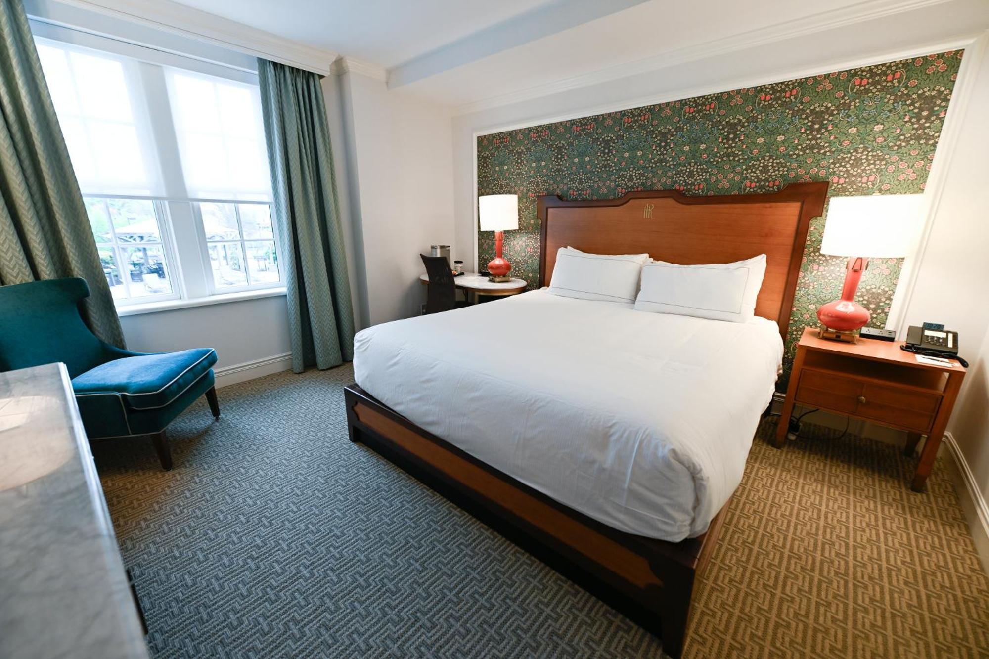 Hotel Roanoke & Conference Center, Curio Collection By Hilton Экстерьер фото