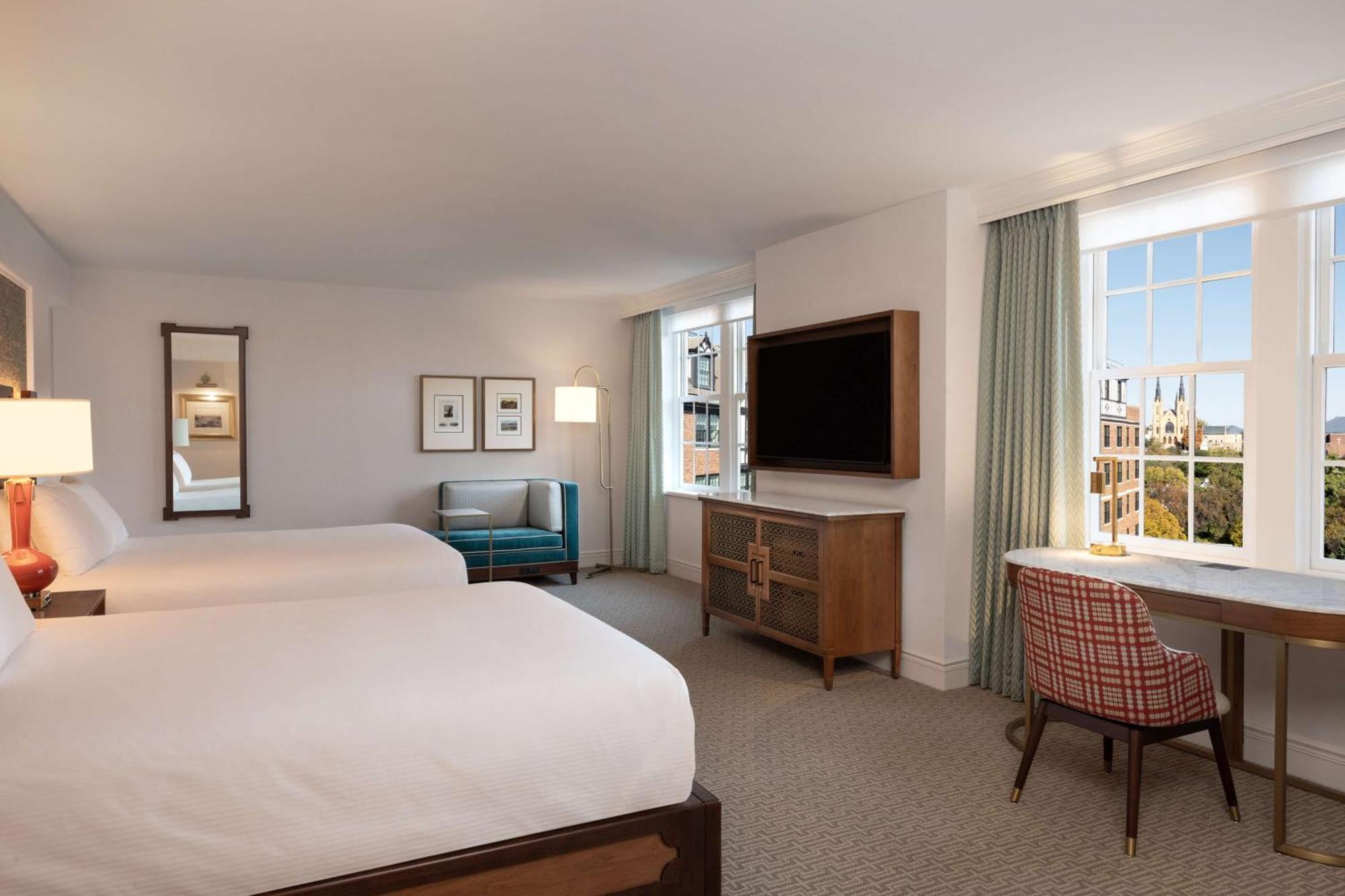 Hotel Roanoke & Conference Center, Curio Collection By Hilton Экстерьер фото