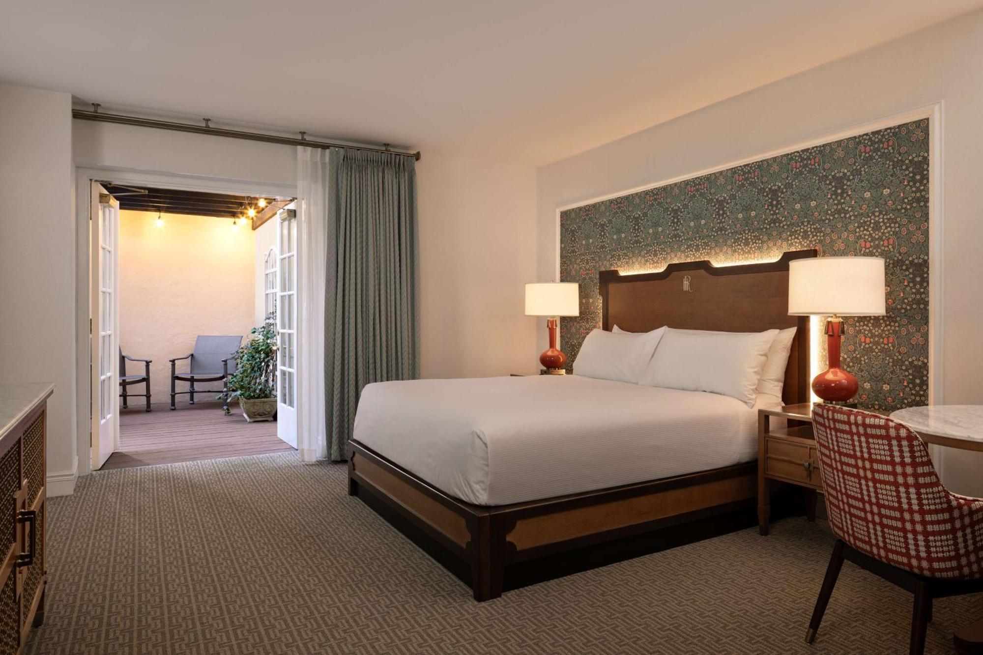 Hotel Roanoke & Conference Center, Curio Collection By Hilton Экстерьер фото
